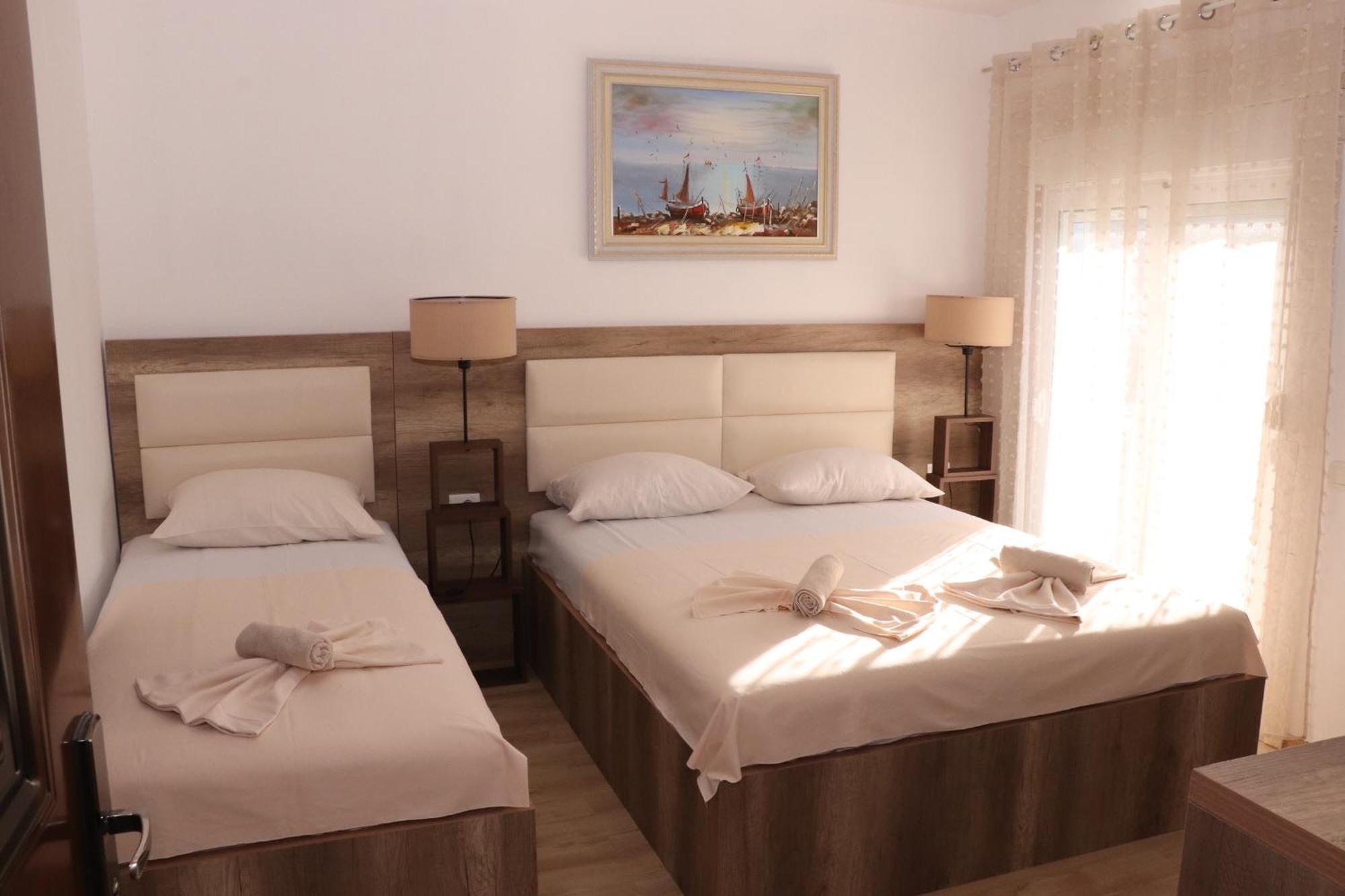 Gjinaj Apartments Ulcinj Exterior photo