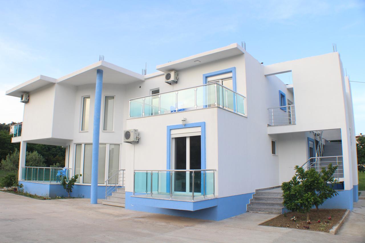 Gjinaj Apartments Ulcinj Exterior photo
